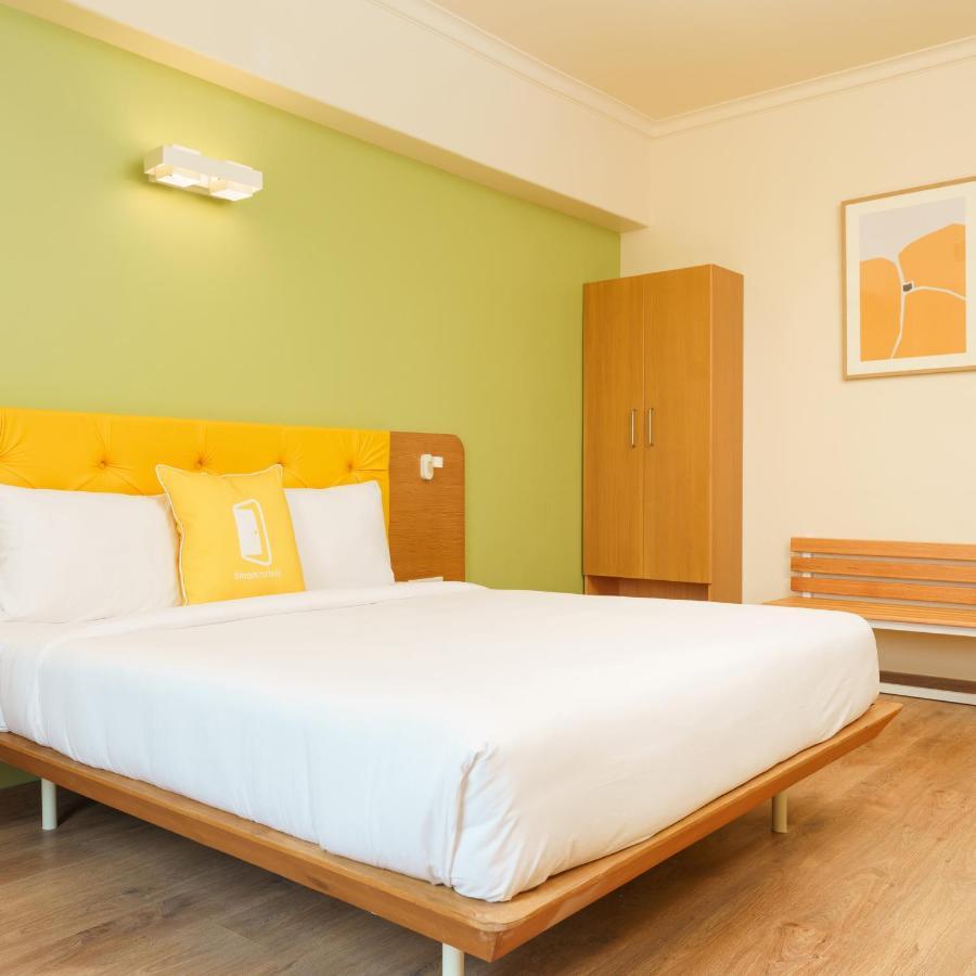 נוידה Bloom Hotel - Sector 62 מראה חיצוני תמונה